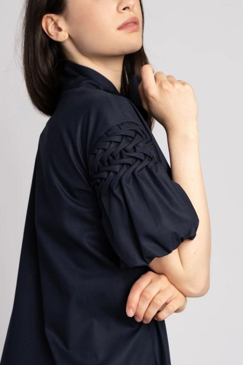 Armargentum Dress Short Bow Smog Shoulder (MOJA-26DARKSAPHIRE) - UNO Knokke