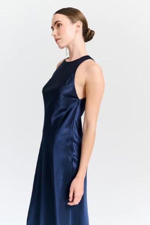 CHPTR.S Dress Silk (DIVINEDRESS-NAVY BLUE) - UNO Knokke