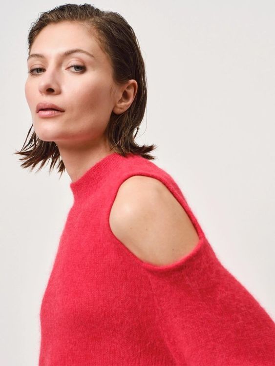 Dante6 Open Shoulder Sweater  (AVIEL-885BRIGHTRED ) - UNO Knokke