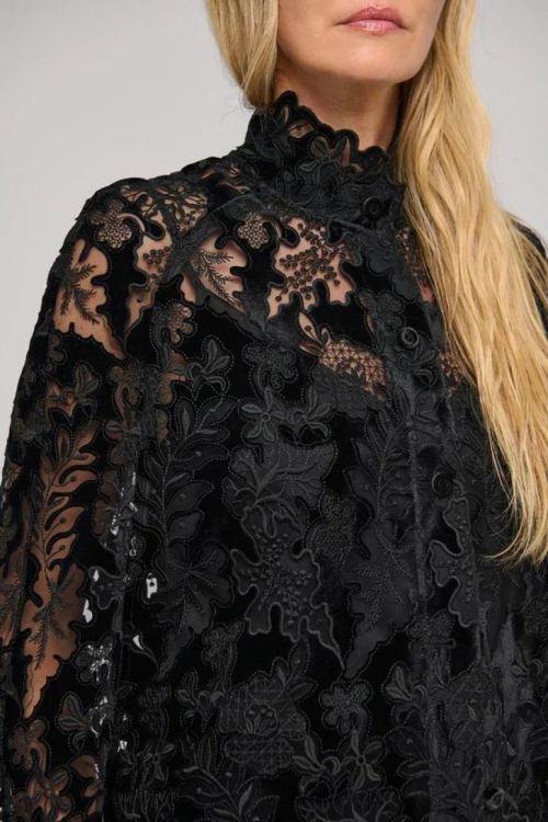 Dea Kudibal Cape With Buttons (AMINA-8037BLACKEMBROIDERY) - UNO Knokke