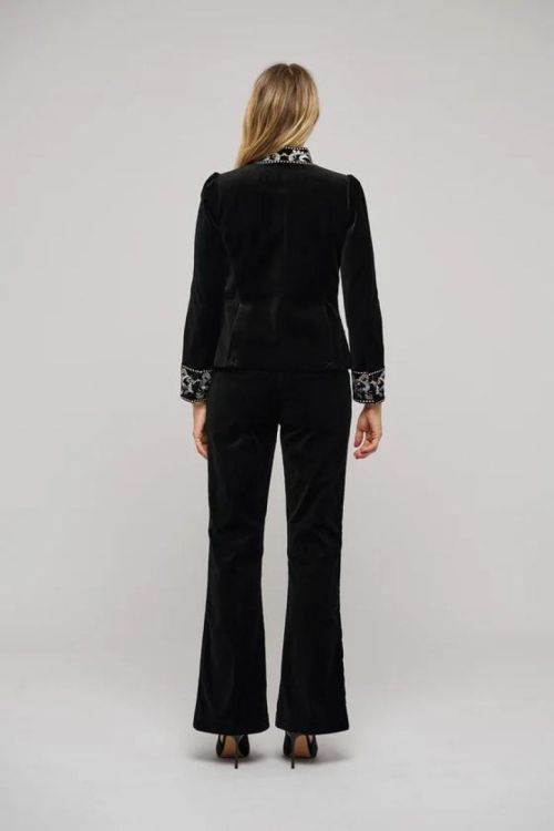 Dea Kudibal Jacket Embroidery (LEXI-8042BLACKVELVET) - UNO Knokke