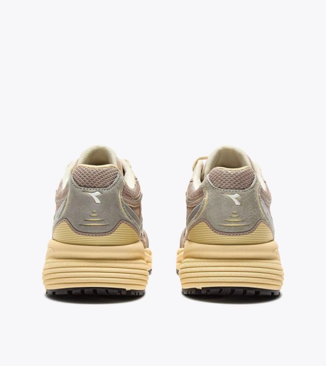 Diadora Sneaker Runner Mythos Star M2 Stone (501.182155-65080) - UNO Knokke