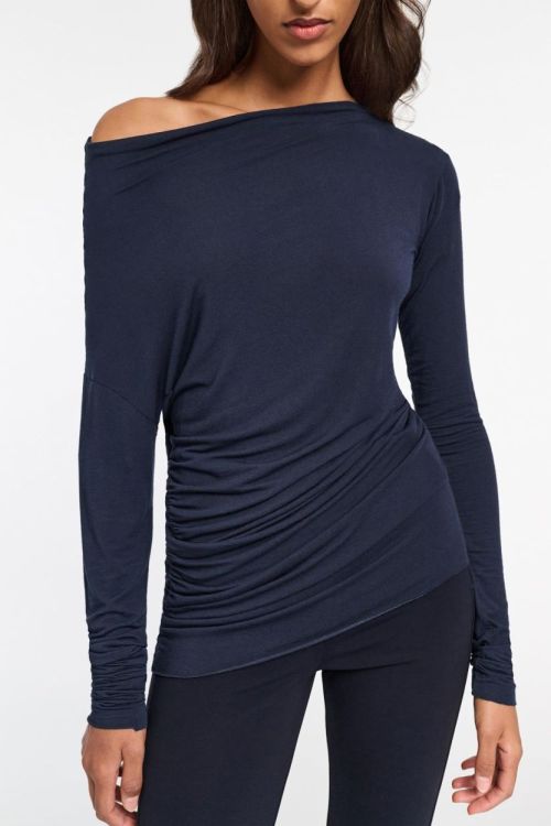 Dorothee Schumacher T-Shirt Second Skin Casdmere (828102-899DARKNAVY) - UNO Knokke