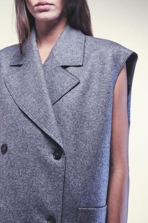 Liviana Conti Waistcoat Cashmere (F5WN42-X92) - UNO Knokke