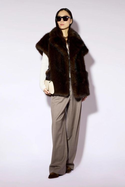 Liviana Conti Waistcoat Faux Fur (F6WW96-W25) - UNO Knokke