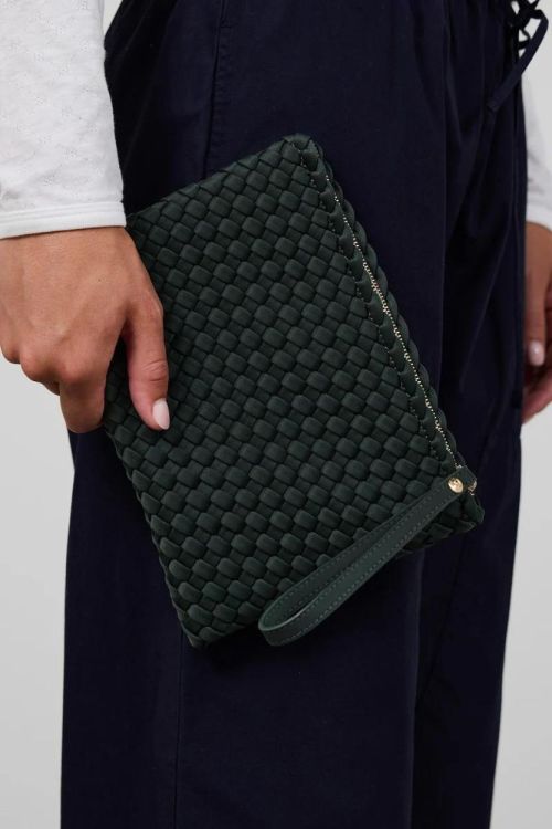 Marrea Clutch (16973080-CLIFFSIDEGREEN) - UNO Knokke