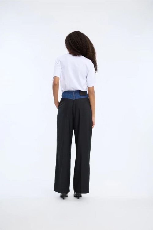 Munthe T-Shirt Space (VICOSA-33WHITE) - UNO Knokke