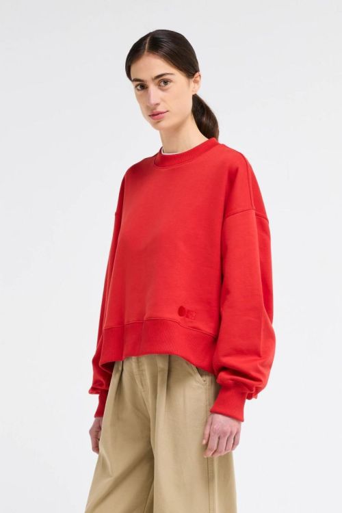 Our Sister Sweater RDC Loosefit (BARNETT-RED) - UNO Knokke