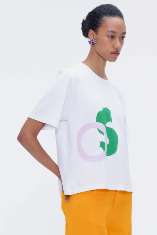 Our Sister T-Shirt OS (OS-OFFWHITE) - UNO Knokke