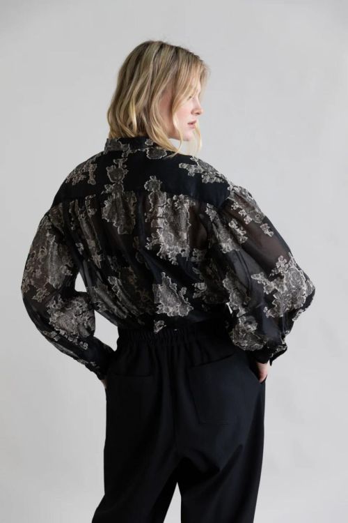 Psophia Blouse Jacquart Flower (219SHR2514-600) - UNO Knokke