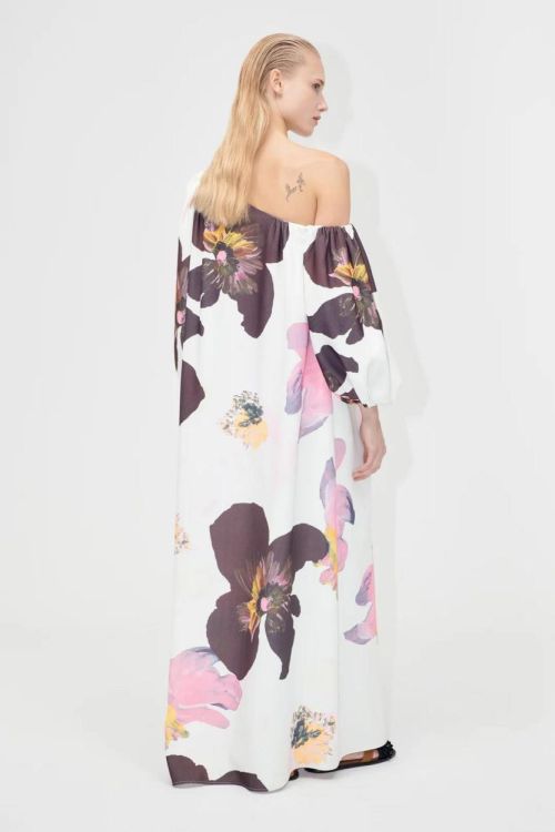 Stine Goya Dress Offshoulder Flower (D1372395-WILDFLOWERS) - UNO Knokke