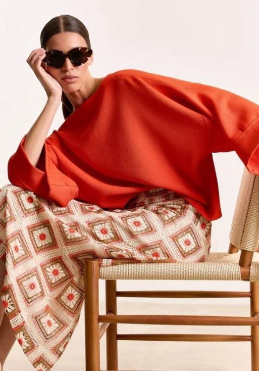 Studio Clique Blouse V Wide Sleeve (LIZANNE-SPICYORANGE) - UNO Knokke